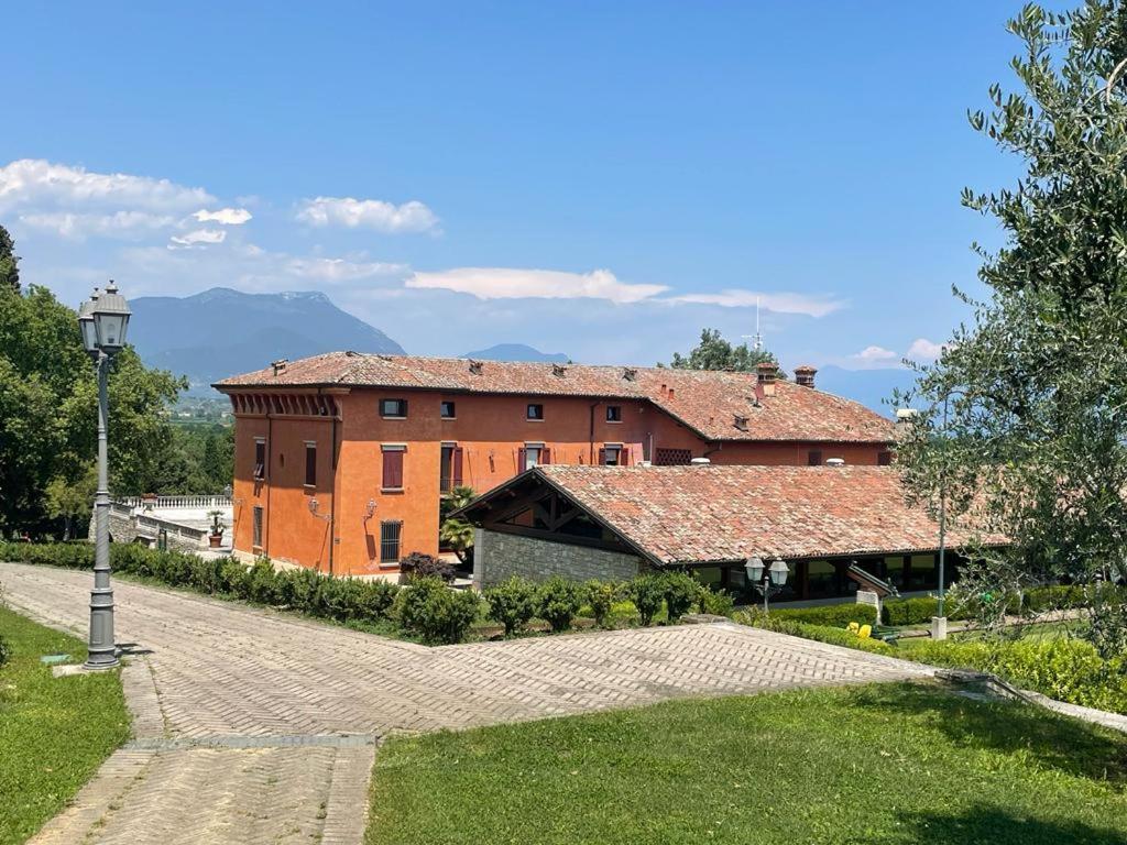 Garda Golf Country Chic Home Soiano Del Lago Zewnętrze zdjęcie